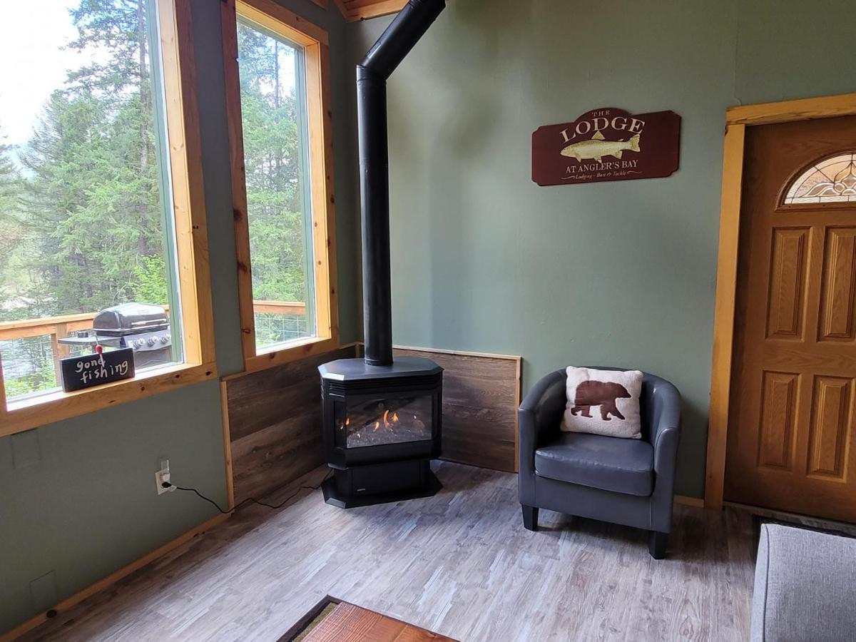 Riverfront Motel & Cabins Thompson Falls Екстериор снимка