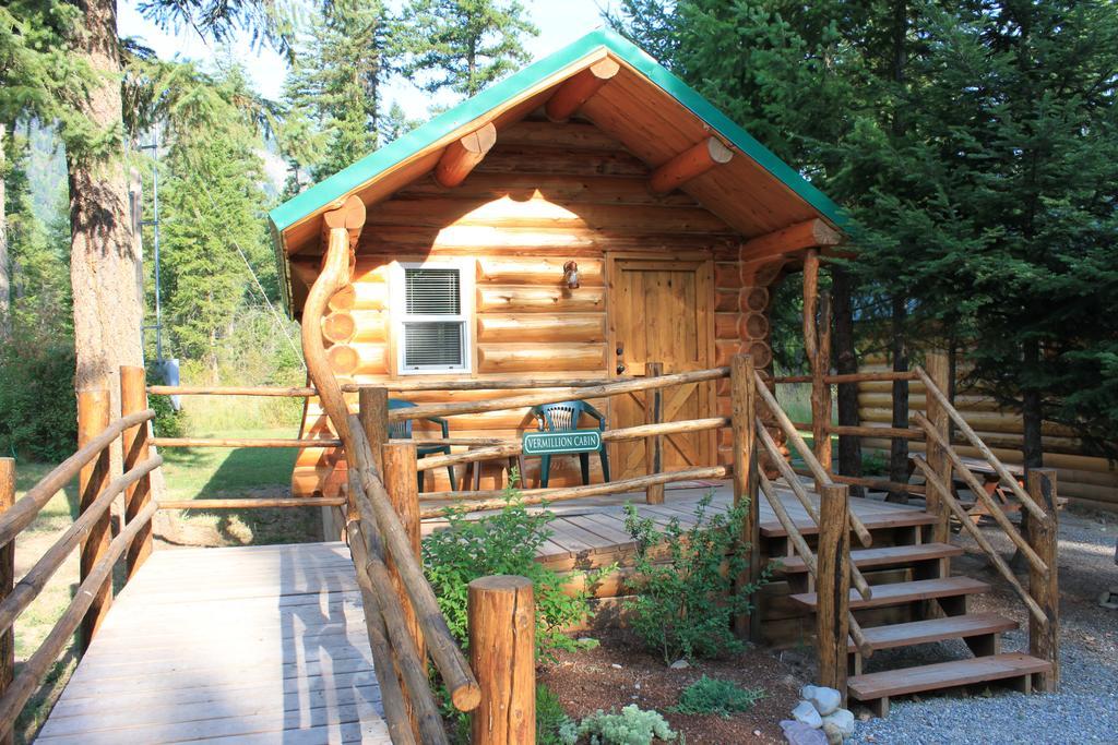 Riverfront Motel & Cabins Thompson Falls Стая снимка
