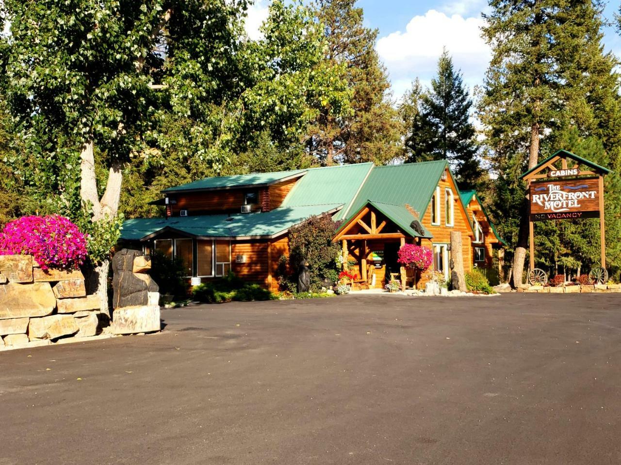 Riverfront Motel & Cabins Thompson Falls Екстериор снимка